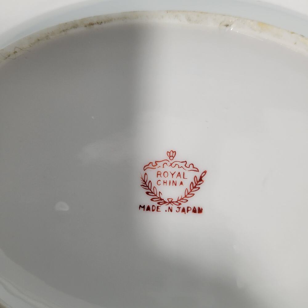 Vintage Royal China Japan Soup Tureen With Lid Featuring Rose Floral Pattern - Picture 4 of 5